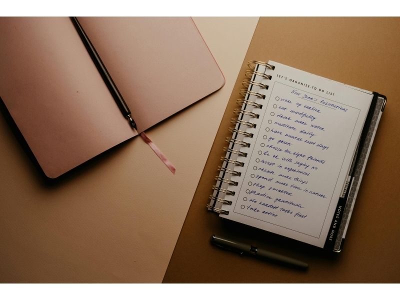 daily habits of rich people (1)