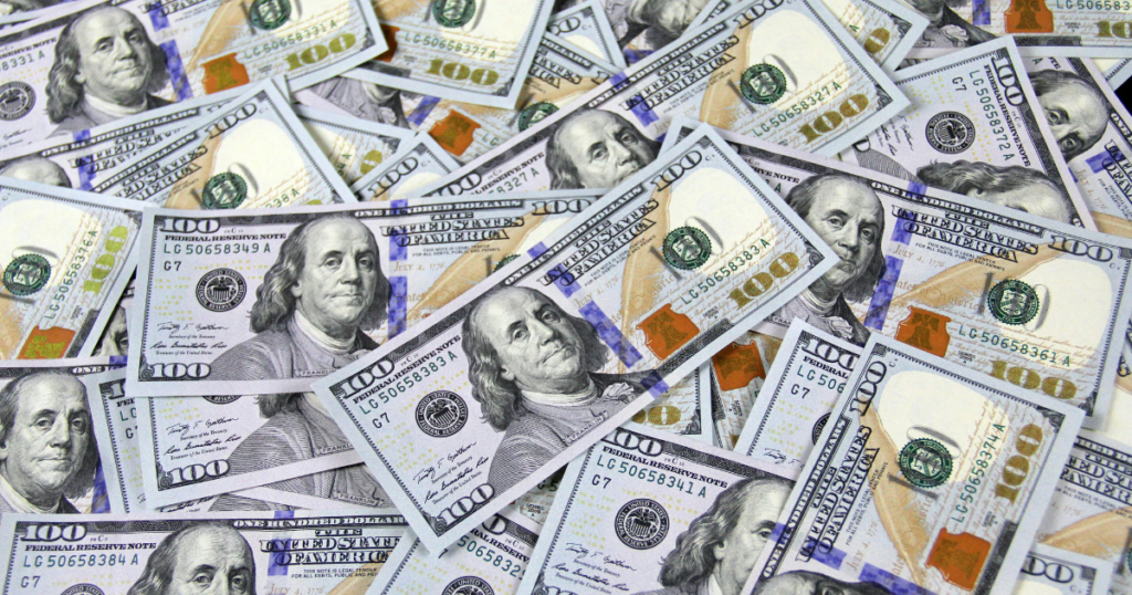 how rich people think differently about money