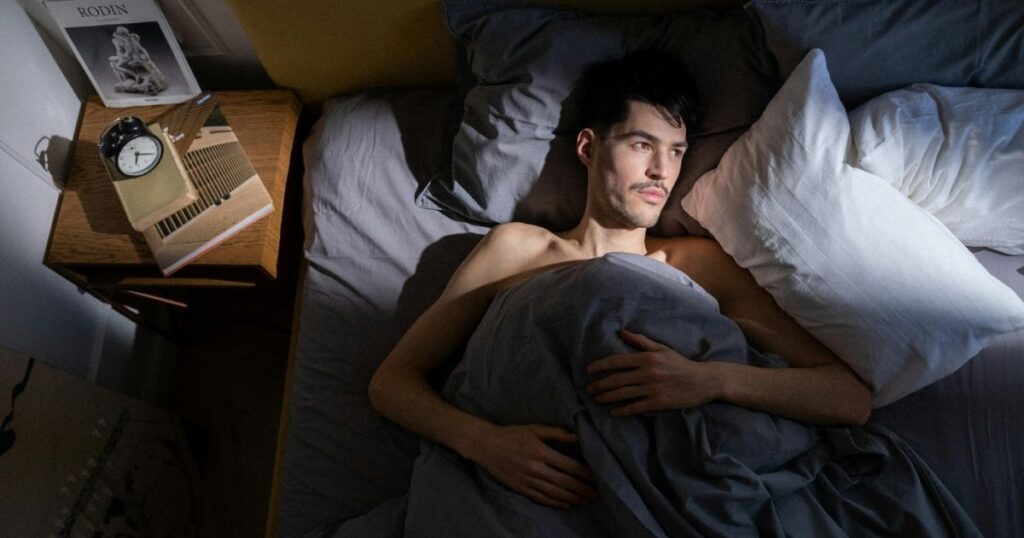 rich person waking up at 5 am daily morning routine habit