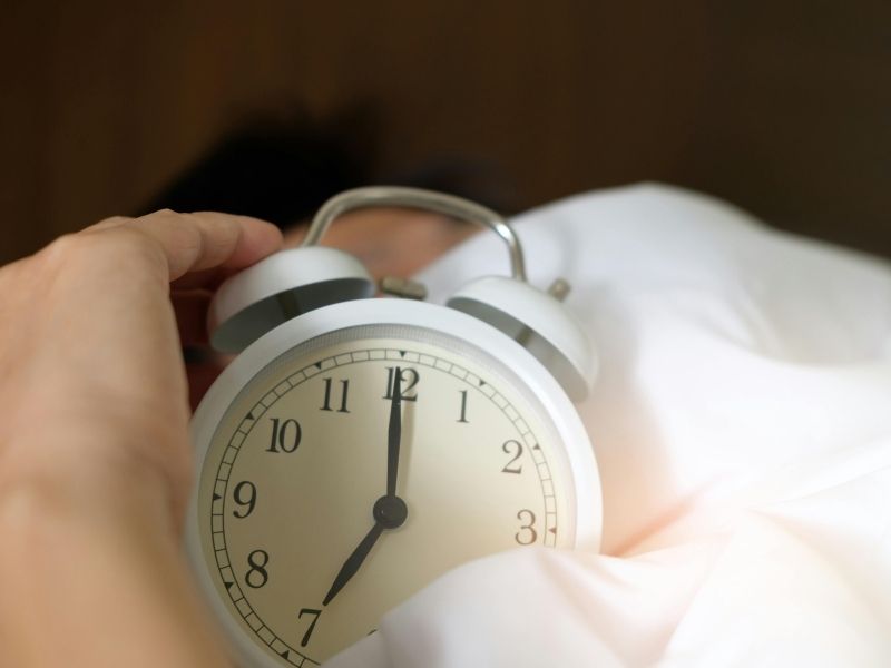 Millionaire waking up early without snooze morning habit